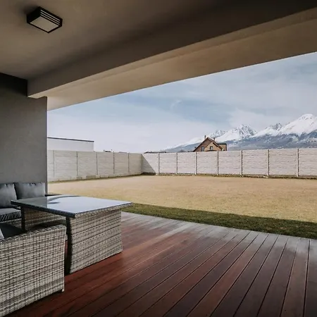 Вилла Luxurious And Stylish - Breathtaking Mountain View With Hot Tub And Sauna